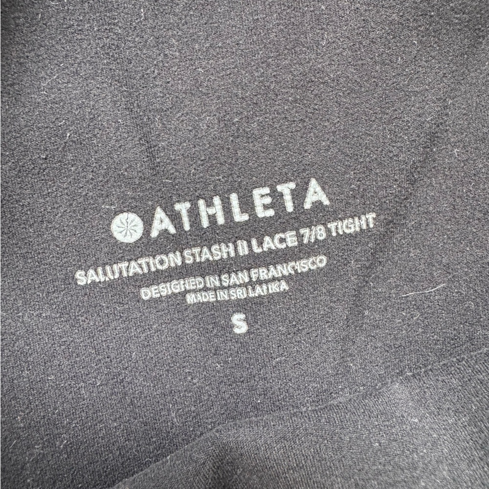 Athleta Black Salutation Stash B Lace Legging 7/8 Length - Picture 4 of 10